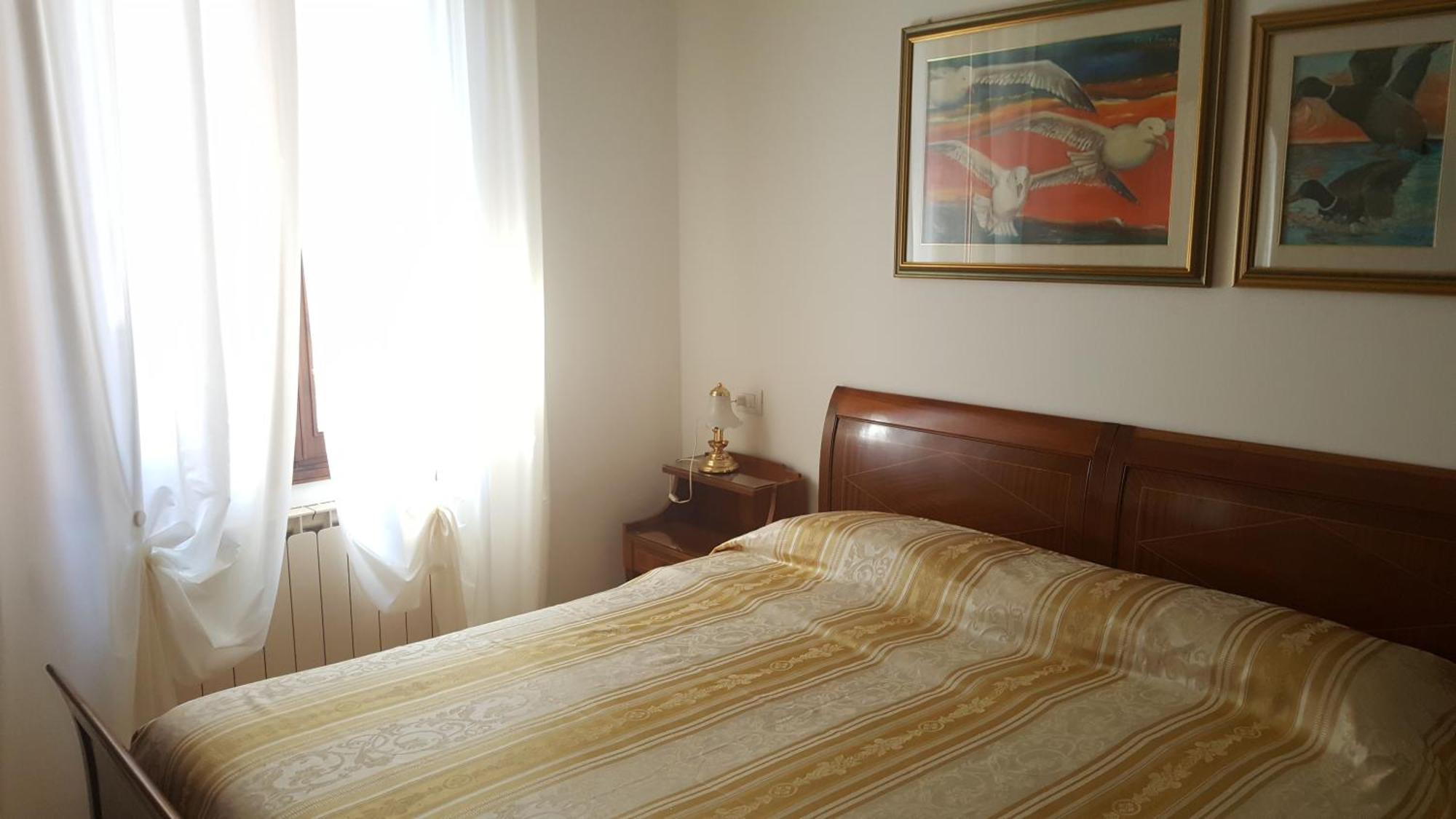 Chiara Apartment Местре Екстер'єр фото