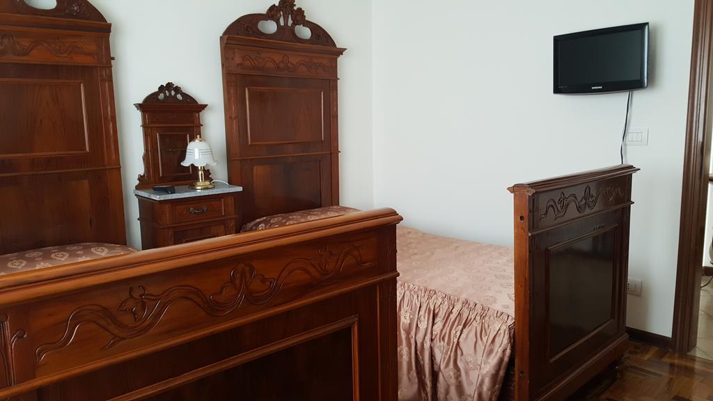 Chiara Apartment Местре Екстер'єр фото