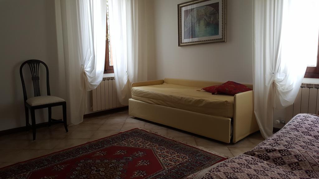Chiara Apartment Местре Екстер'єр фото